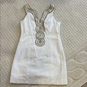 Lilly Pulitzer White Garment with Gold Accents